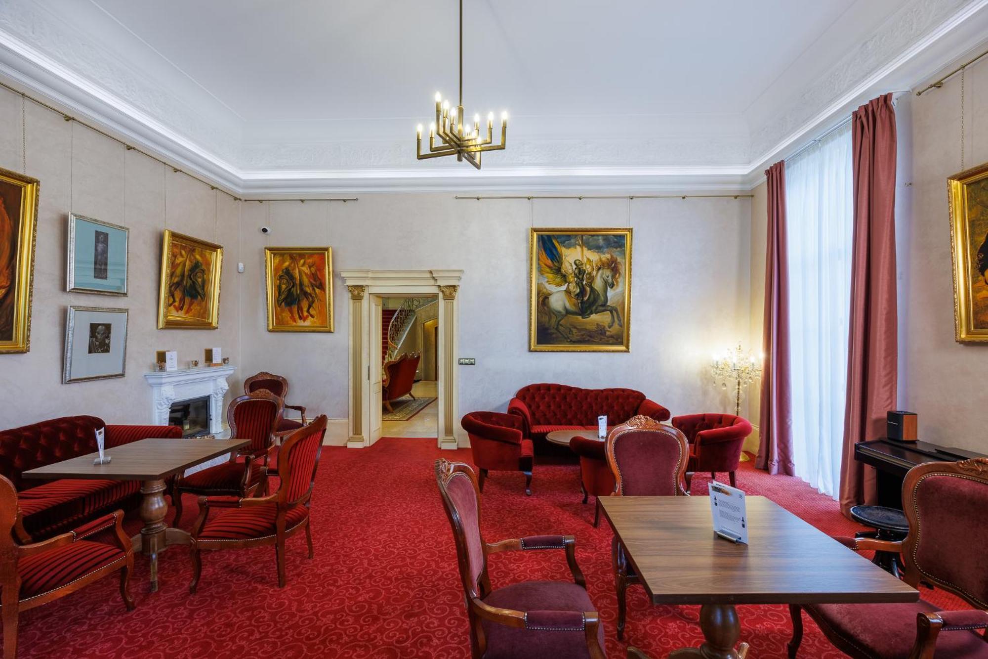 Chateau Cihelny Karlovy Vary Exteriér fotografie