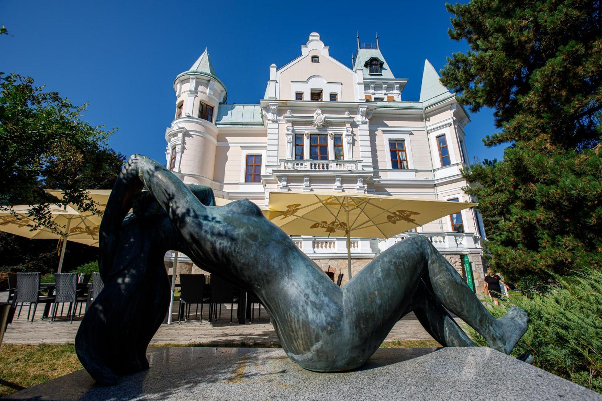 Chateau Cihelny Karlovy Vary Exteriér fotografie
