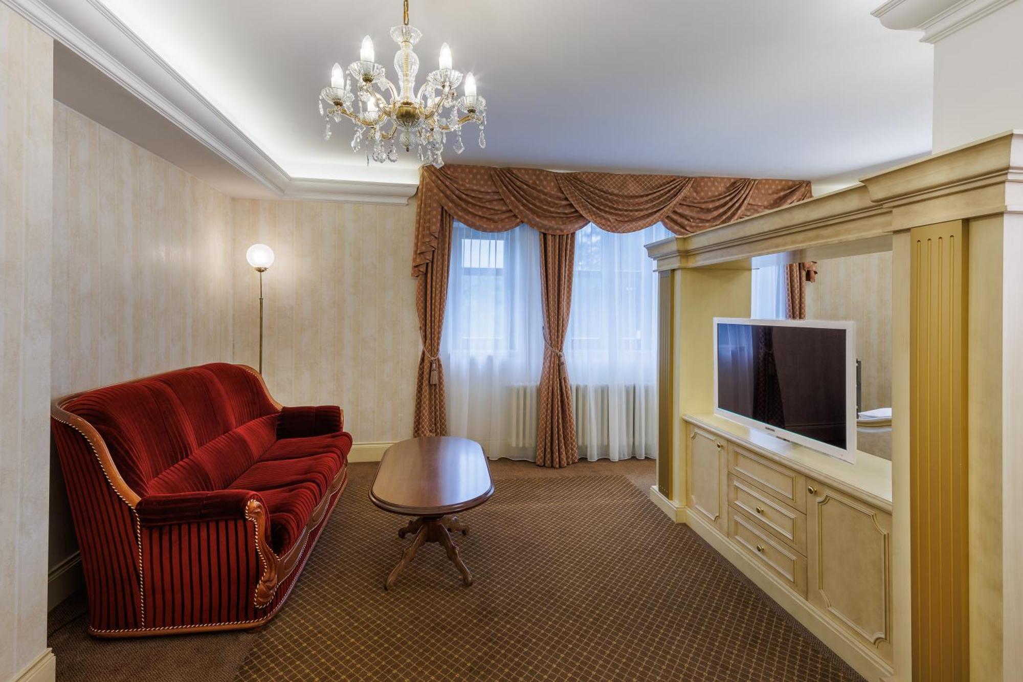 Chateau Cihelny Karlovy Vary Exteriér fotografie